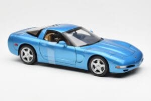Chevrolet Corvette C5 ブルー メタリック UT Models 1:18 21004 メタル - 画像 4/6