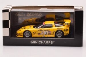 Chevrolet Corvette C5R #3 O. Gavin / J. O'Connell / R. Fellows Sebring 12 Hours 2003 Minichamps 1:43 400031403 メタル - 画像 4/4