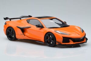 Chevrolet Corvette C8 Z06 オレンジ GT Spirit 1:18 GT417 レジン - 画像 4/6