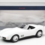 Chevrolet Corvette C3 カブリオレ Can-Am ホワイト Norev 1:18 - image 6 of 6