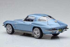 Chevrolet Corvette C2 Sting Ray ブルー Norev 1:18 189050 メタル - 画像 5/6
