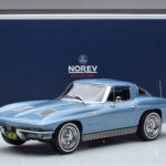 Chevrolet Corvette C2 Sting Ray ブルー Norev 1:18 - image 6 of 6