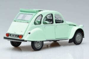 Citroen 2CV 6 Club グリーン Norev 1:18 181486 メタル - 画像 3/7