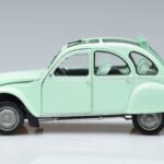 Citroen 2CV 6 Club グリーン Norev 1:18 181486 メタル - image 4 of 7