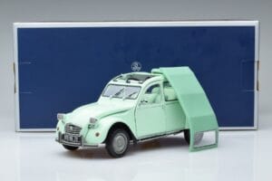 Citroen 2CV 6 Club グリーン Norev 1:18 181486 メタル - 画像 7/7