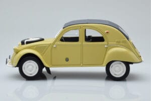 Citroen 2CV Sahara イエロー Otto 1:18 OT1027 レジン - 画像 3/6