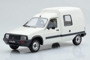 Citroen C15 D ホワイト Otto 1:18