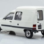 Citroen C15 D ホワイト Otto 1:18 - image 5 of 6