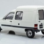 Citroen C15 E ホワイト Otto 1:18 - image 4 of 6