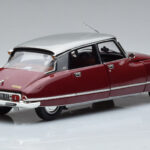 Citroen DS23 Pallas レッド Norev 1:18 - image 3 of 7
