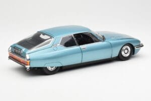 Citroen SM ライトブルー メタリック Norev 1:18 181589 メタル - 画像 3/8