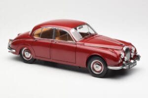 Daimler 250 V8 レッド Paragon 1:18 PA-98312 メタル - 画像 6/8