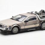DeLorean DMC-12 Time Machine Back to the Future シルバー Sun Star 1:18