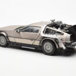 DeLorean DMC-12 Time Machine Back to the Future シルバー Sun Star 1:18 - image 4 of 8