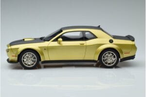 Dodge Challenger R/T Scat Pack Widebody 50周年アニバーサリー GT Spirit 1:18 GT411 レジン - 画像 3/6