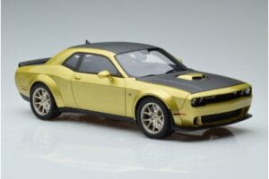Dodge Challenger R/T Scat Pack Widebody 50周年アニバーサリー GT Spirit 1:18 GT411 レジン - 画像 4/6