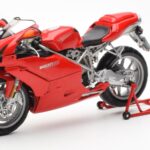 Ducati 999 レッド Minichamps 1:12 - image 2 of 4