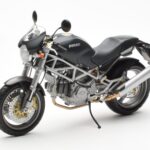 Ducati Monster M900 ブラック Minichamps 1:12 - image 2 of 4