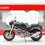 Ducati Monster M900 ブラック Minichamps 1:12 - image 4 of 4
