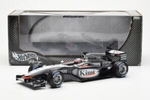 McLaren MP4/17D #6 K. Raikkonen F1 2003 Hot Wheels 1:18 B1650 メタル - 画像 2/6
