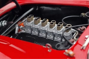 Ferrari 250 GTO レッド Kyosho 1:18 08438R メタル - 画像 9/10
