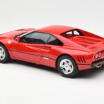 Ferrari 288 GTO レッド GT Spirit 1:18 - image 5 of 6