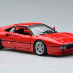 Ferrari 288 GTO レッド Hot Wheels 1:18 - image 5 of 10