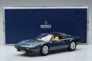Ferrari 308 GTS ブルー Norev 1:18 187933 メタル - 画像 7/7