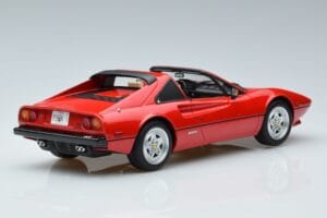 Ferrari 308 GTS QV Magnum PI GT Spirit 1:18 GT368 レジン - 画像 2/6