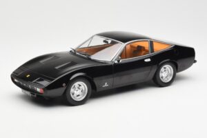 Ferrari 365 GTC4 ブラック KK-Scale 1:18