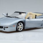 Ferrari F355 Spider Hot Wheels 1:18 23907 メタル - image 2 of 7