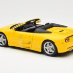 Ferrari F355 Spider イエロー UT Models 1:18 - image 5 of 6