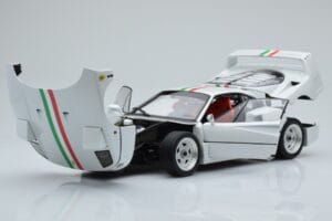 Ferrari F40 パールホワイト Italy Kyosho 1:18 08416PWT-G メタル - 画像 2/8