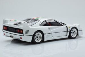Ferrari F40 パールホワイト Italy Kyosho 1:18 08416PWT-G メタル - 画像 3/8