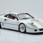 Ferrari F40 パールホワイト Italy Kyosho 1:18 - image 6 of 8