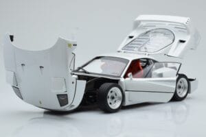 Ferrari F40 パールホワイト Kyosho 1:18 08416PW-G メタル - 画像 2/8