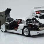 Ferrari F40 パールホワイト Kyosho 1:18 - image 5 of 8