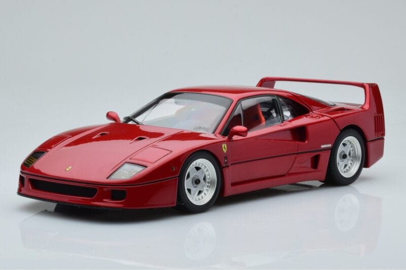 Ferrari F40 レッドメタリック Asia Exclusive Kyosho 1:18