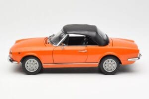 Fiat 124 BS オレンジ Sun Star 1:18 4906 メタル - 画像 4/8