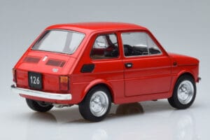 Fiat 126 レッド MCG 1:18 MCG18323 メタル - 画像 2/6