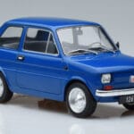 Fiat 126P ブルー MCG 1:18 MCG18324 メタル - image 4 of 6