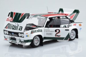 Fiat 131 Abarth Alitalia #2 W. Röhrl / C. Geistdörfer Rally Monte Carlo 1978 Kyosho 1:18 08376G メタル - 画像 2/10