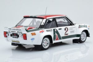 Fiat 131 Abarth Alitalia #2 W. Röhrl / C. Geistdörfer Rally Monte Carlo 1978 Kyosho 1:18 08376G メタル - 画像 3/10
