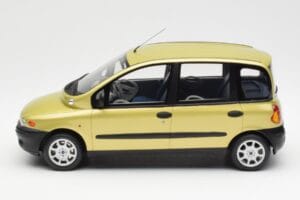 Fiat Multipla イエロー Otto 1:18 OT1047 レジン - 画像 3/6