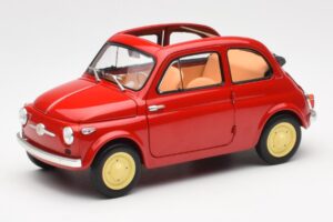 Fiat Nuova 500 コーラル レッド Kyosho 1:18
