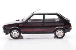 Fiat Ritmo TC 125 Abarth ブラック MCG 1:18 MCG18418 メタル - 画像 3/6