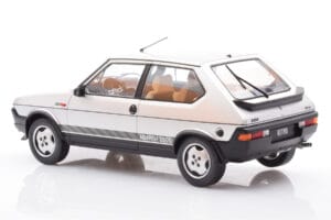 Fiat Ritmo TC 125 Abarth シルバー MCG 1:18 MCG18417 メタル - 画像 5/6