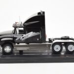 Ford Aeromax ブラック IXO 1:43