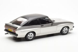 Ford Capri Mk2 X-Pack シルバー MCG 1:18 MCG18349 メタル - 画像 2/6