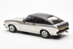 Ford Capri Mk2 X-Pack シルバー MCG 1:18 MCG18349 メタル - 画像 5/6
